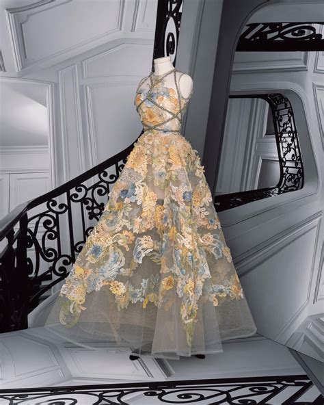 défilé dior haute couture 2020|Dior haute couture 2021.